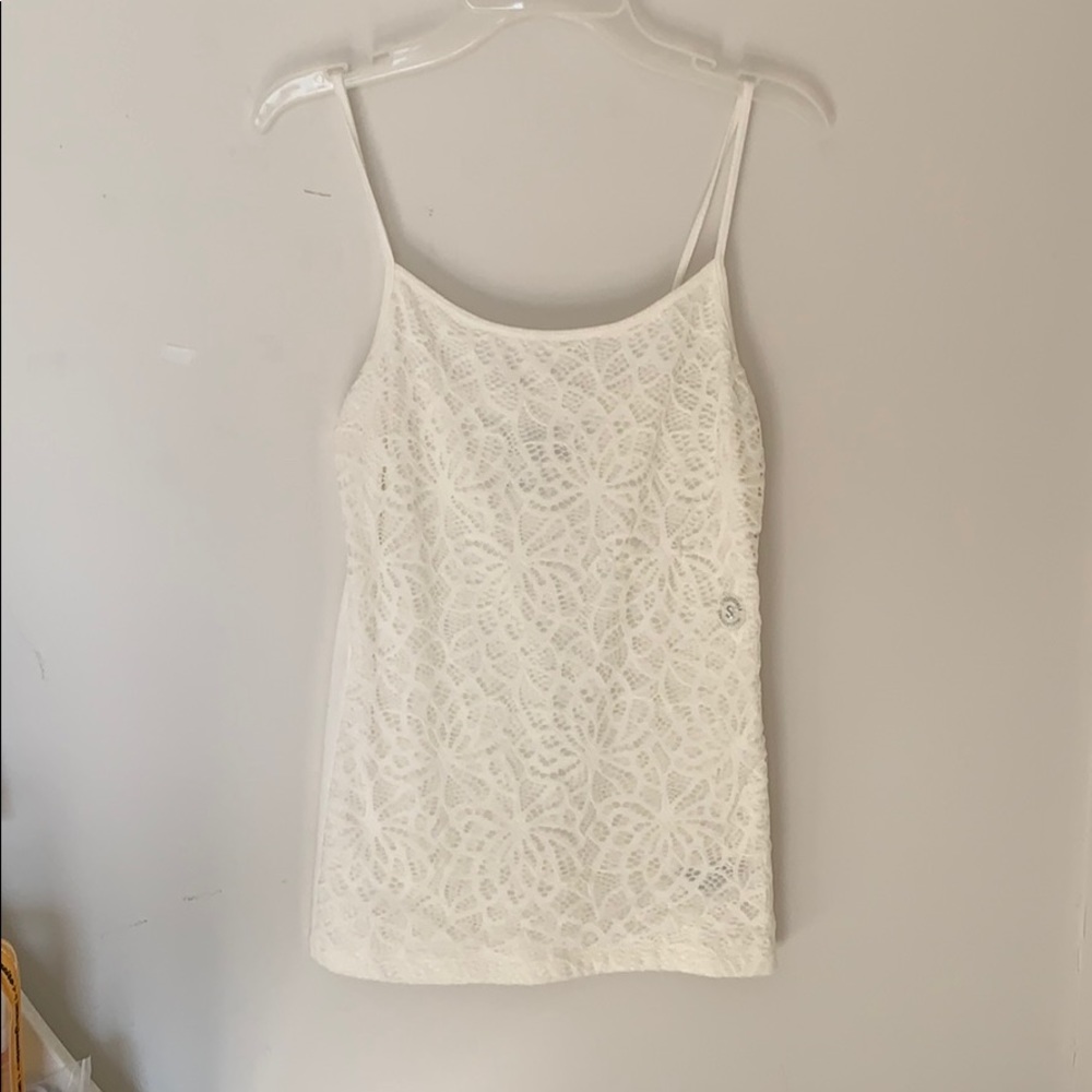 White lace tank top